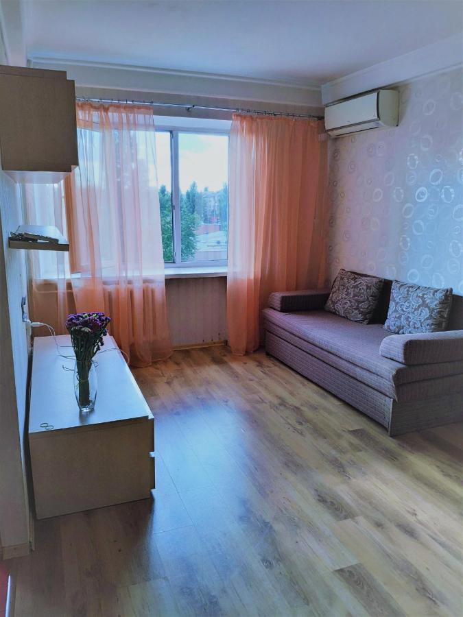 Cozy One Bedroom Apartment Kijev Kültér fotó